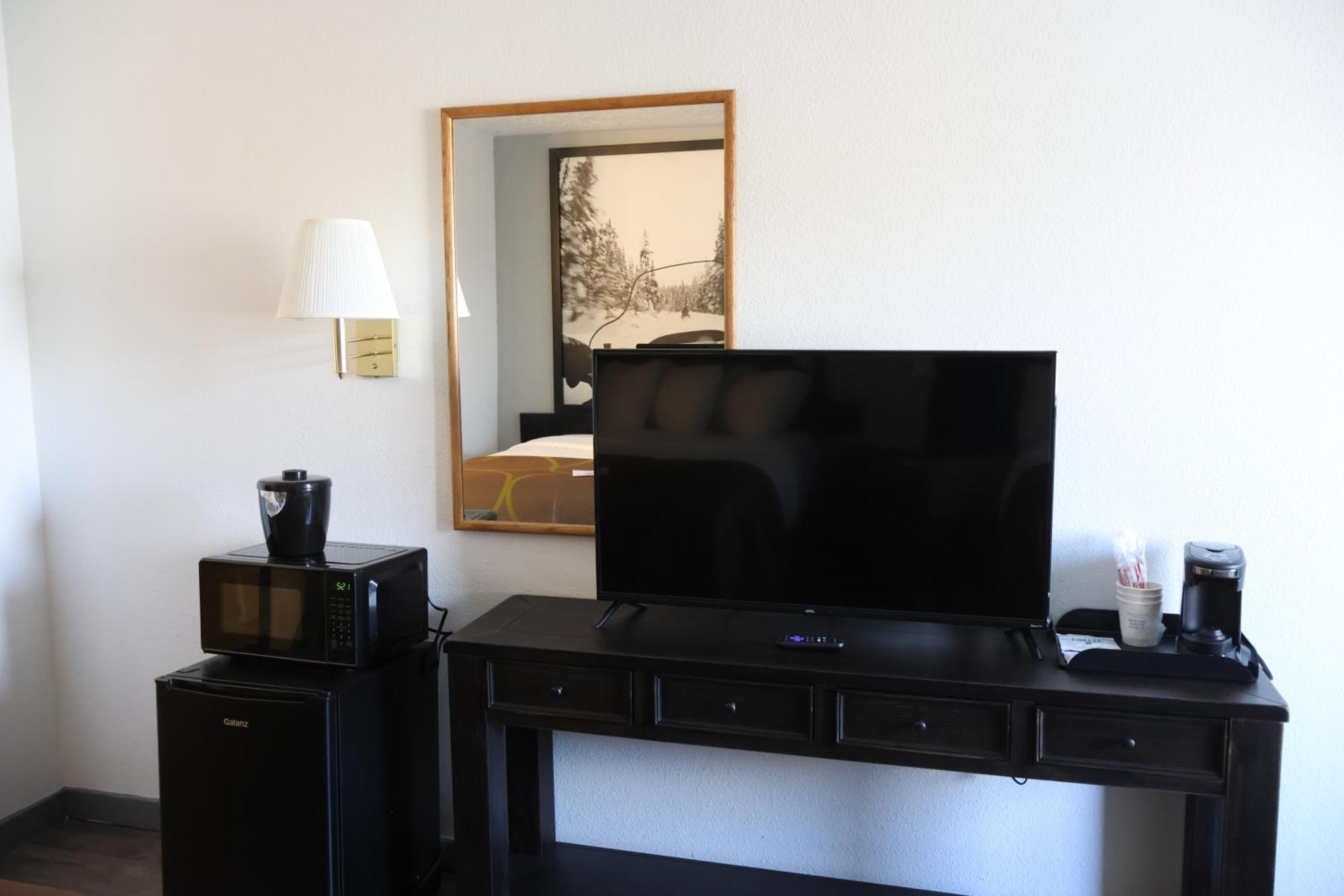 Super 8 By Wyndham Price Motel Ngoại thất bức ảnh